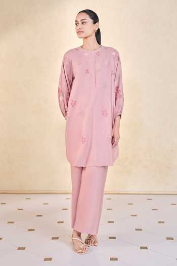 Grassroot By Anita Dongre Kantha Embroidered Pink Kurta & Pant Set 