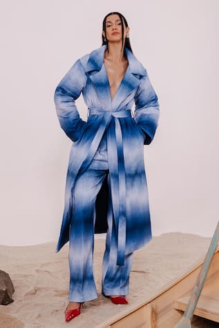 July Issue Shaded Blue Jacket & Pant Set 