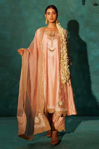 Vinita Bhansali Hand Embroidered Rose Gold Kurta Set 