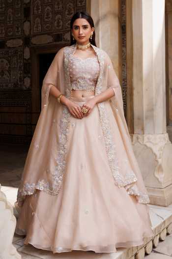 Vinita Bhansali Golden Gleam Cape Set 