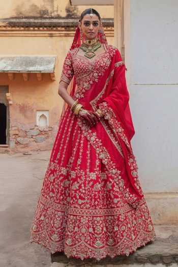 Vinita Bhansali Red Embroidered Bridal Lehenga Set 