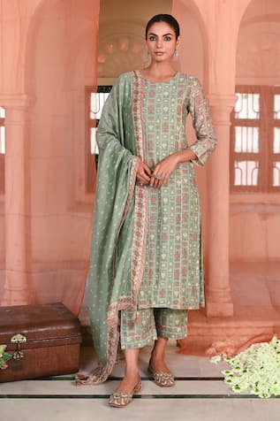 Baise Gaba Neel Kamal Printed Kurta Set 