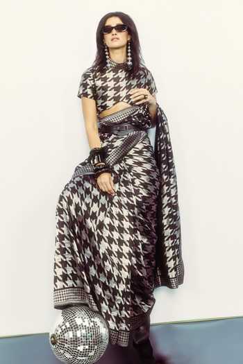 Ekaya Banaras Houndstooth Pattern Black Silk Saree 