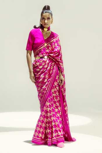 Ekaya Banaras Rani Pink Gold Zari Houndstooth Saree 