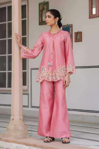 Label Niti Bothra Floral Embroidered Pink Pant Set 