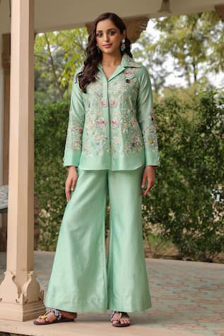 Label Niti Bothra Floral Embroidered Co-ord Set 