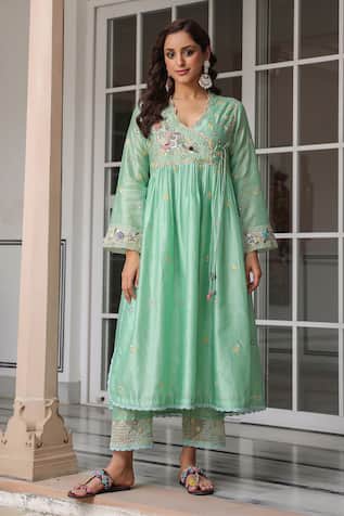 Label Niti Bothra Floral Thread Embroidered Anarkali Set 