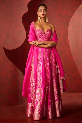 Ekaya Banaras Baroque Inspired Lehenga Set 