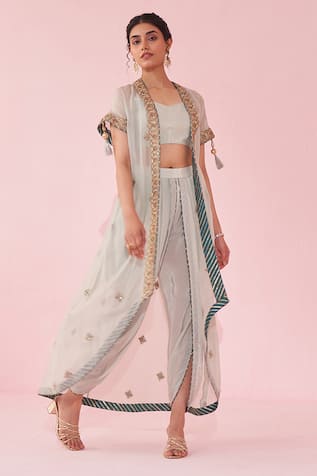 Studio Bagechaa Pale Blue Cape Set 