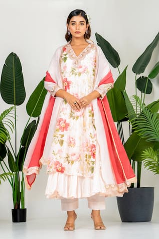 Yuvraani Jaipur Floral Print Kurta Set 