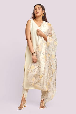 Blue Lotus Design Ivory Printed Organza Dupatta Kurta Set 