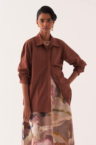 OFRIDA Mocha Anti-Fit Shirt 