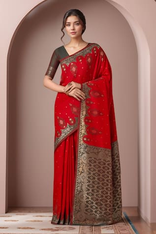 Red Zari Woven Banarasi Silk Saree Set 