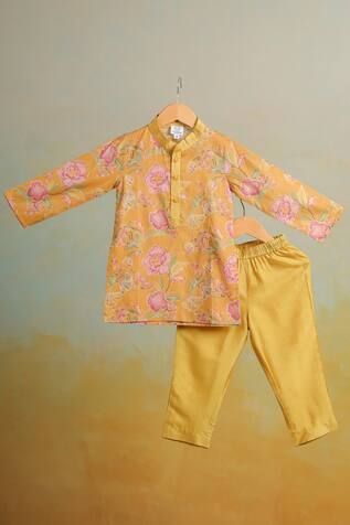 Casa Ninos Floral Print Yellow Kurta Set 