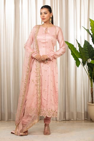 Esha Koul Baby Pink Zari Dori Embroidered Kurta Set 