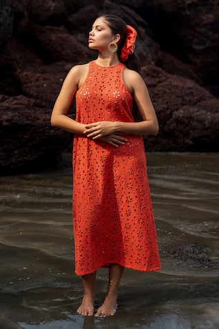 RAAS LIFE Halter Neck Hakoba Midi Dress 