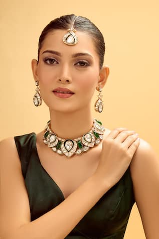 Nazaakat By Samara Singh Green & Gold Necklace Set 