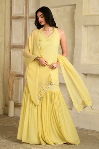 Saahiil Kapoor Hand Embroidered Halter Neck Kurta Set 