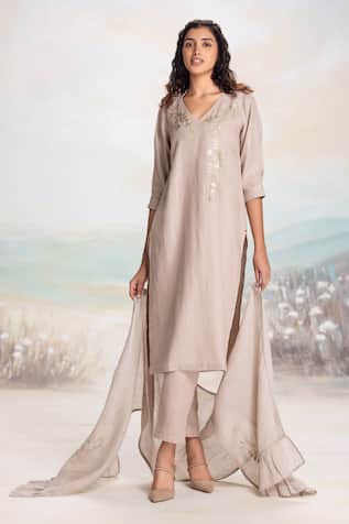 Kaveri Linen Straight Kurta Set With Dupatta 