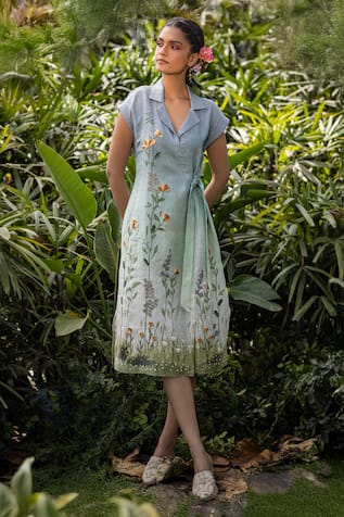 Kaveri Notch Collar Midi Dress With Embroidery 