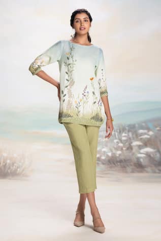 KAVERI Embroidered Linen Top & Pant Set 