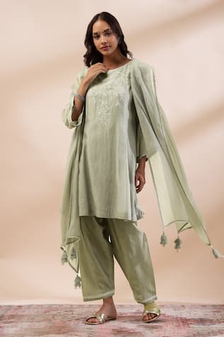Kyra By Bhavna Chanderi Embroidered Kurta Set 