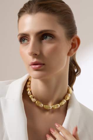 Baroque Pearl Gold Finish Necklace 