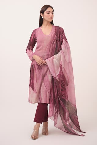 Ruchi Marodia Printed Kurta Set  