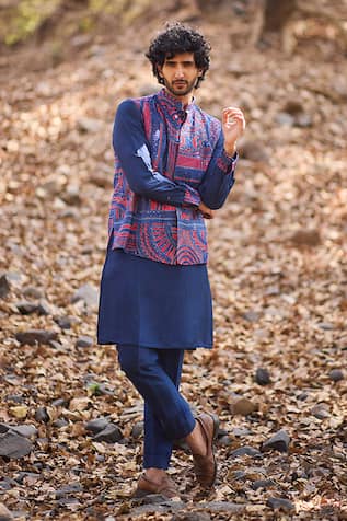 Nirmooha Geometric Printed Bundi Kurta Set 