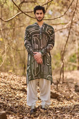 Nirmooha Geometric Printed Tribal Royale Kurta Set 