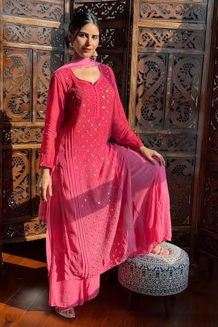 LABEL AISHWARYRIKA Chikankari Georgette Kurta Set 