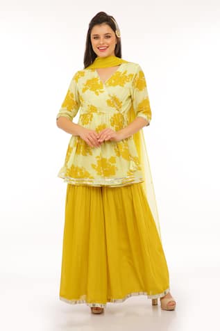 Preevin Floral Peplum Kurta Set 