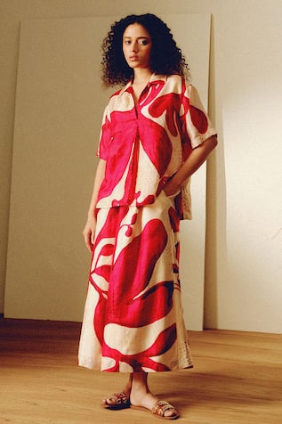 Kavya Singh Kundu Handwoven Mulberry Silk Pant Set 