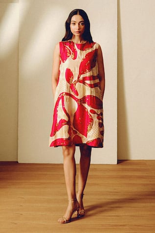 Kavya Singh Kundu Designer Tamali Dress 