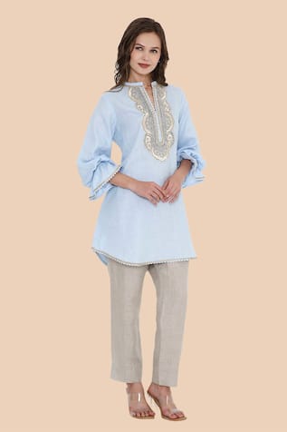 BHAIRAVI JAIKISHAN Embroidered Blue Kurta Set 
