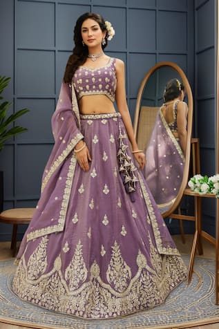 Samyukta Singhania Embroidered Purple Lehenga Set With Dupatta 