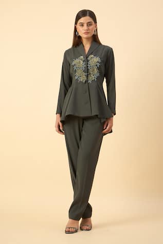 Aakaar Grey Moss Crepe Blazer & Pant Set 