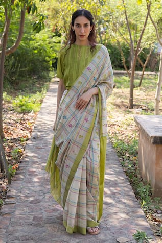 Surmaye Light Beige Handwoven Jamdani Saree 