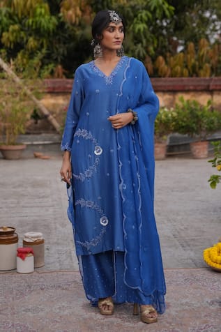 Midushi Bajoria Royal Blue Silk Chanderi Kurta Set 
