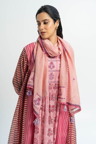 Pants And Pajamas Chanderi Pink Embroidered Stole 