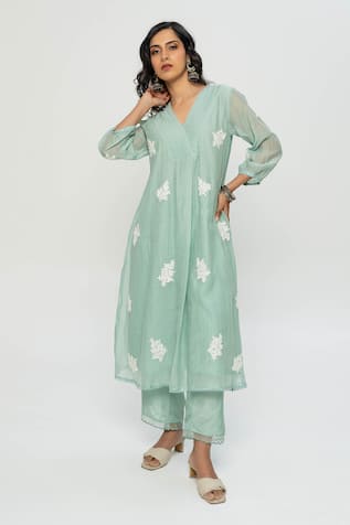 Pants and Pajamas Chanderi Embroidered Kurta Set 