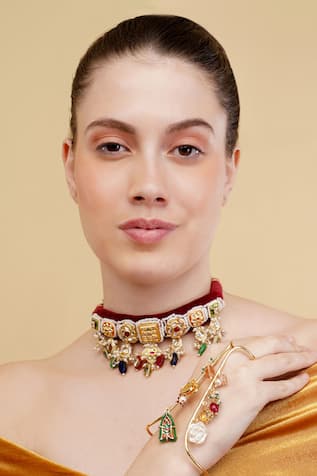 Dugran By Dugristyle Naghma-e-Surkh Gold-Plated Choker Necklace 