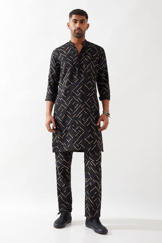 Son of A Noble Snob Black Printed Slim Fit Kurta 