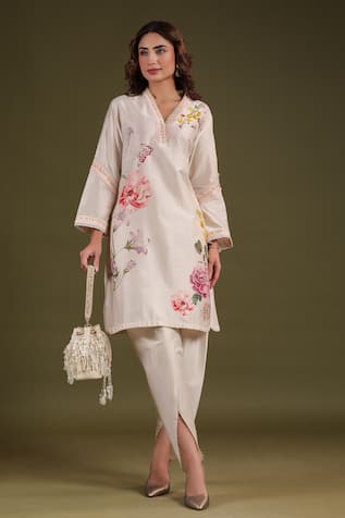 Label Niti Bothra Floral Printed Silk Chanderi Kurta Set 