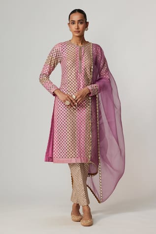 Vvani by Vani Vats Multicolor Kurta Set with Dupatta 