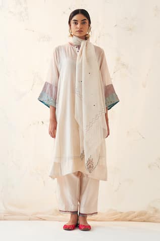 Janki India Ivory Chanderi Embroidered Kurta Set 