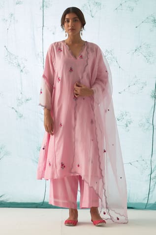 JANKI INDIA Floral Embroidered Pink Kurta Set 