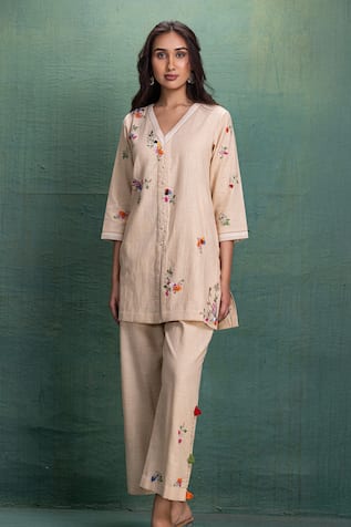 Kahani Lush Beige Machine & Hand Embroidery Set 