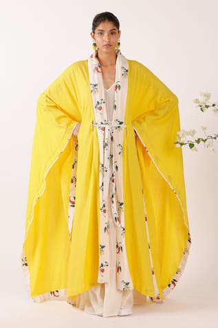 Nikasha Chilly Print Yellow Shrug 