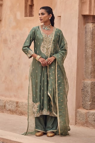 Kritika Dawar Embroidered Green Silk Kurta Set 